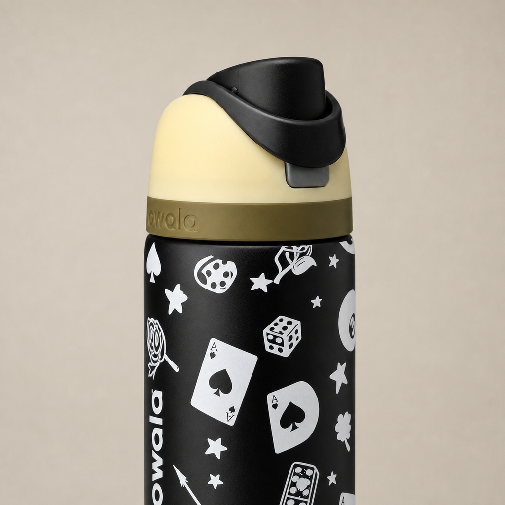 Owala FreeSip 710ml All In monochrome design detail