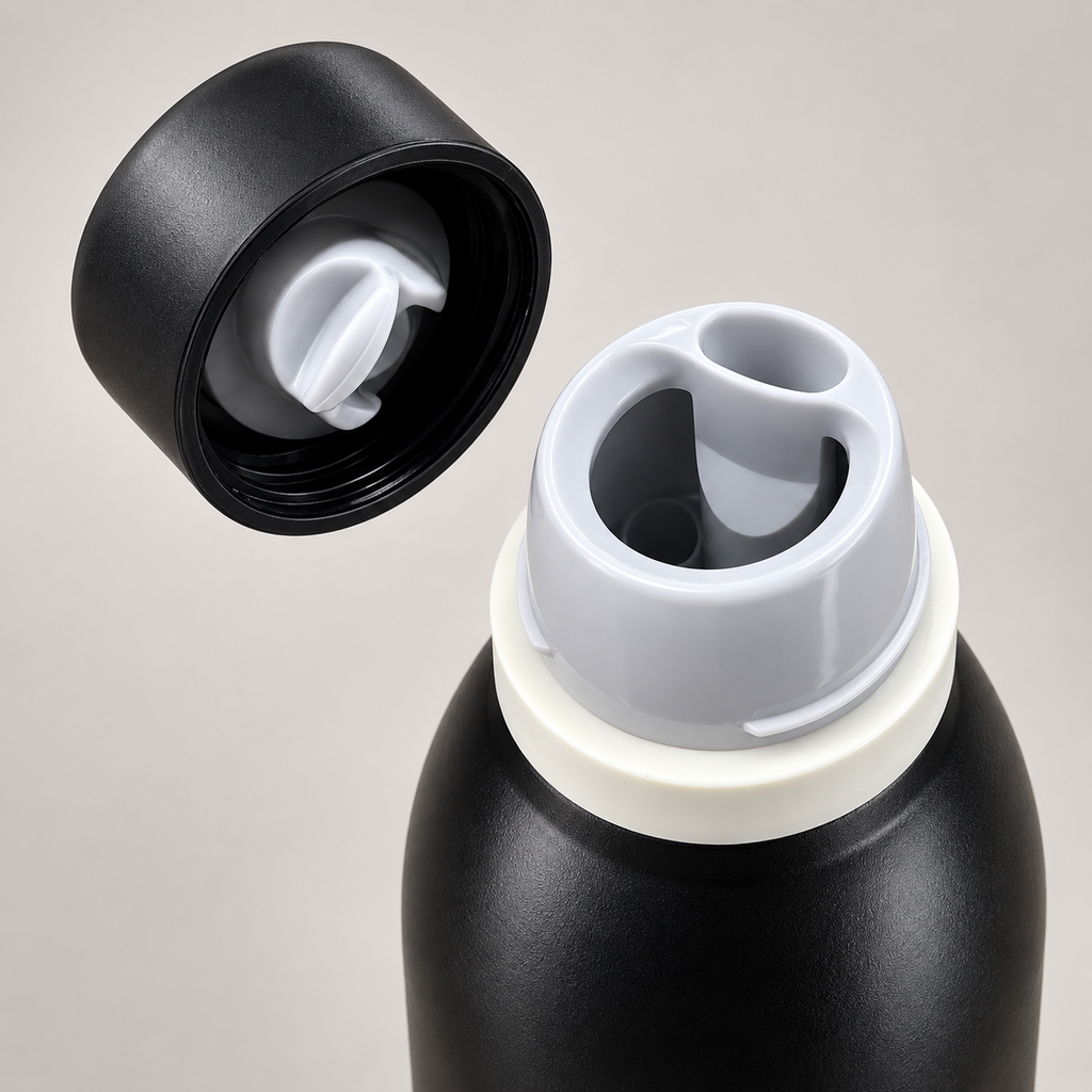 Owala FreeSip 550ml Black bottle drinking opening