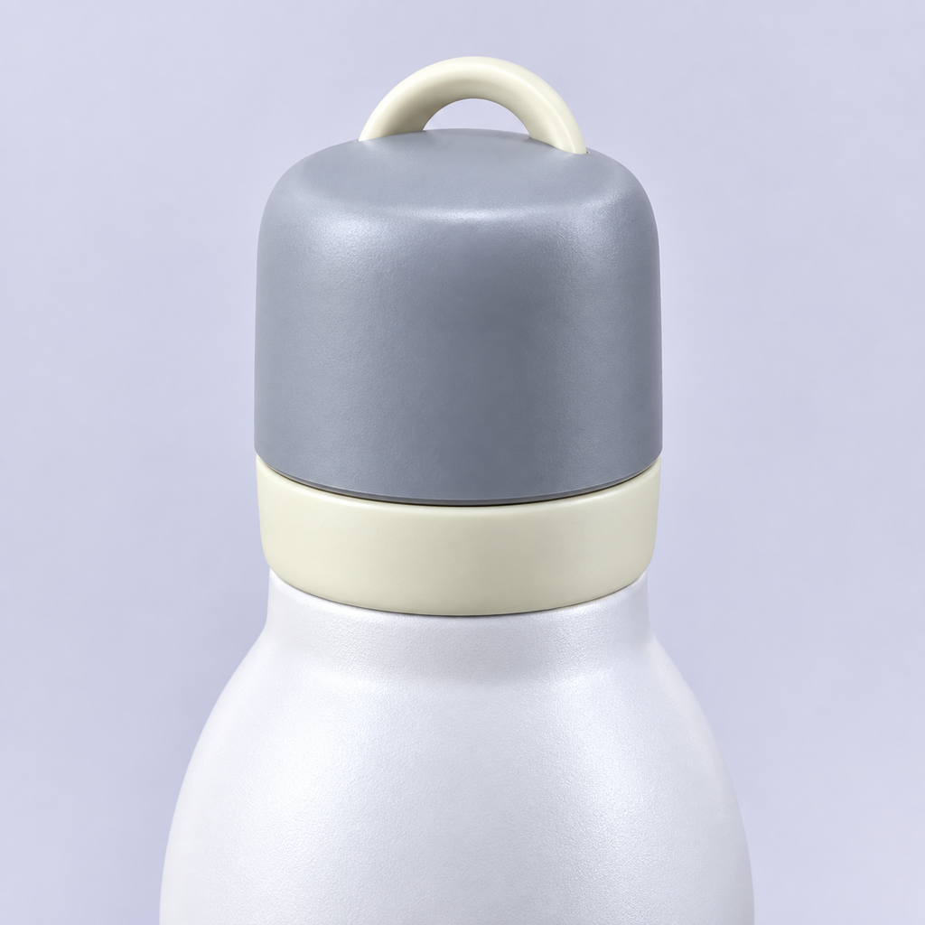 Owala FreeSip 550ml White bottle lid and carry loop