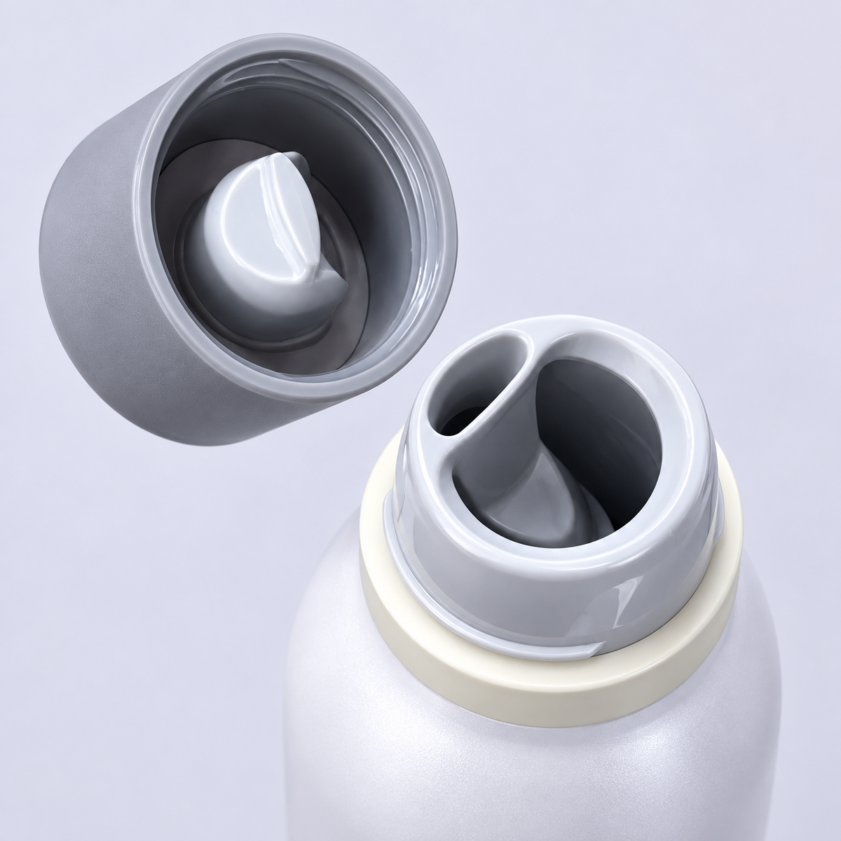 Owala FreeSip 550ml White bottle drinking opening
