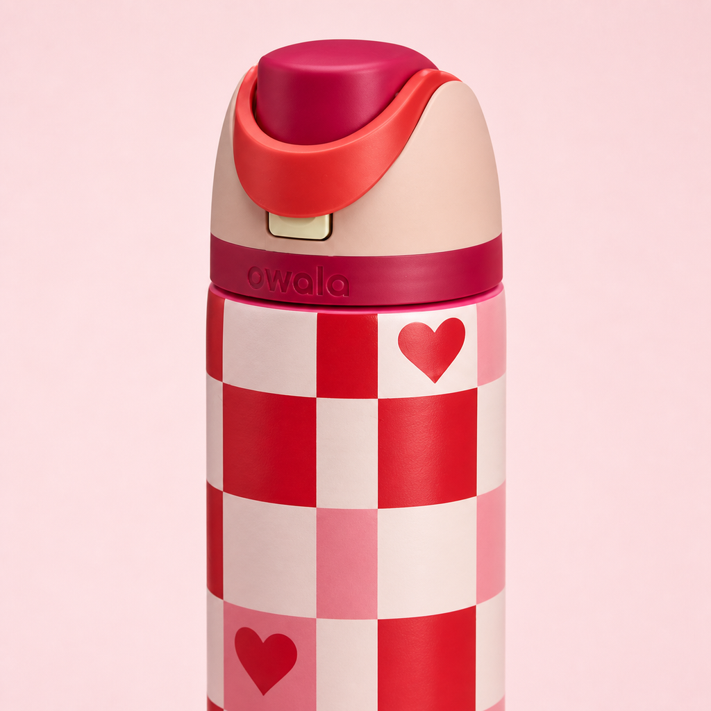 Owala FreeSip 710ml Love Check bottle side view